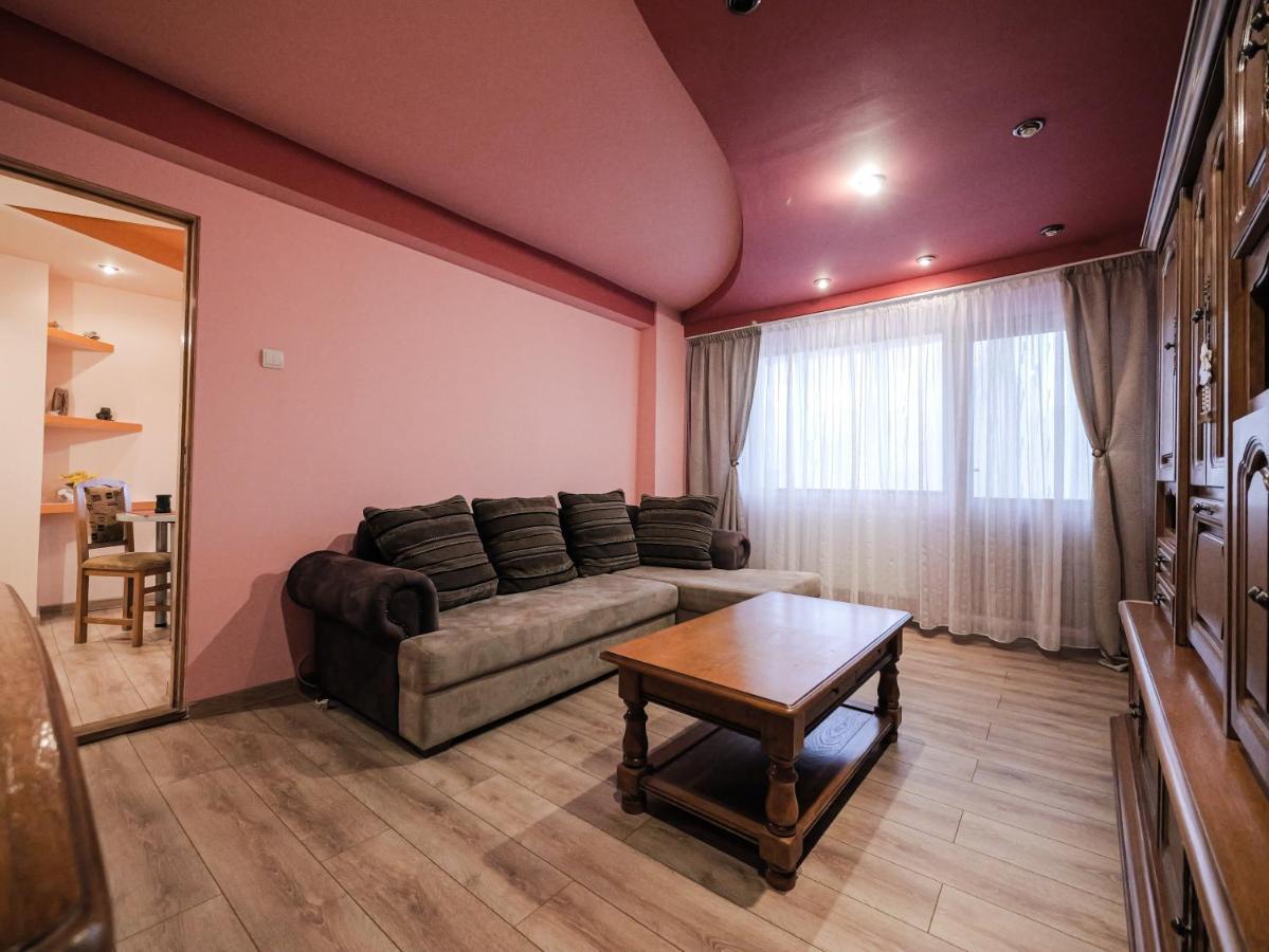 Luxury Ultracentral Curtea De Arges Exterior photo